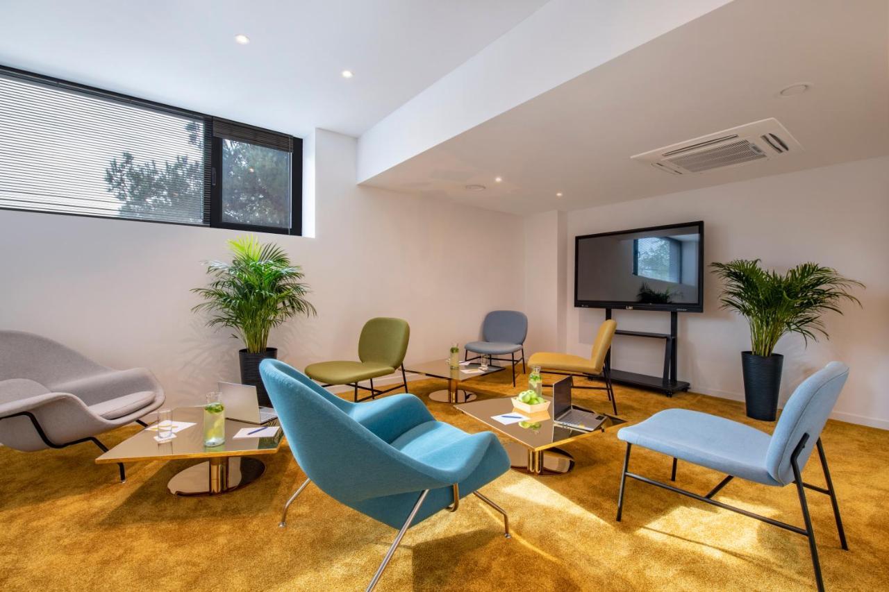 Golden Tulip Design Tbilisi Hotel Ngoại thất bức ảnh