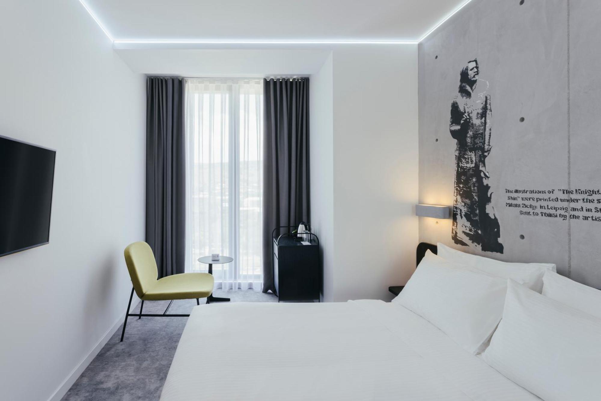 Golden Tulip Design Tbilisi Hotel Ngoại thất bức ảnh