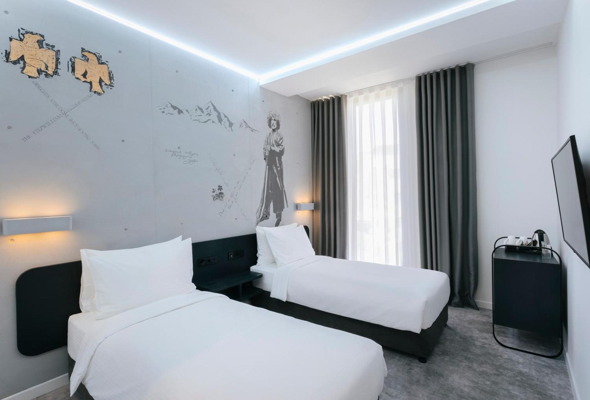 Golden Tulip Design Tbilisi Hotel Ngoại thất bức ảnh