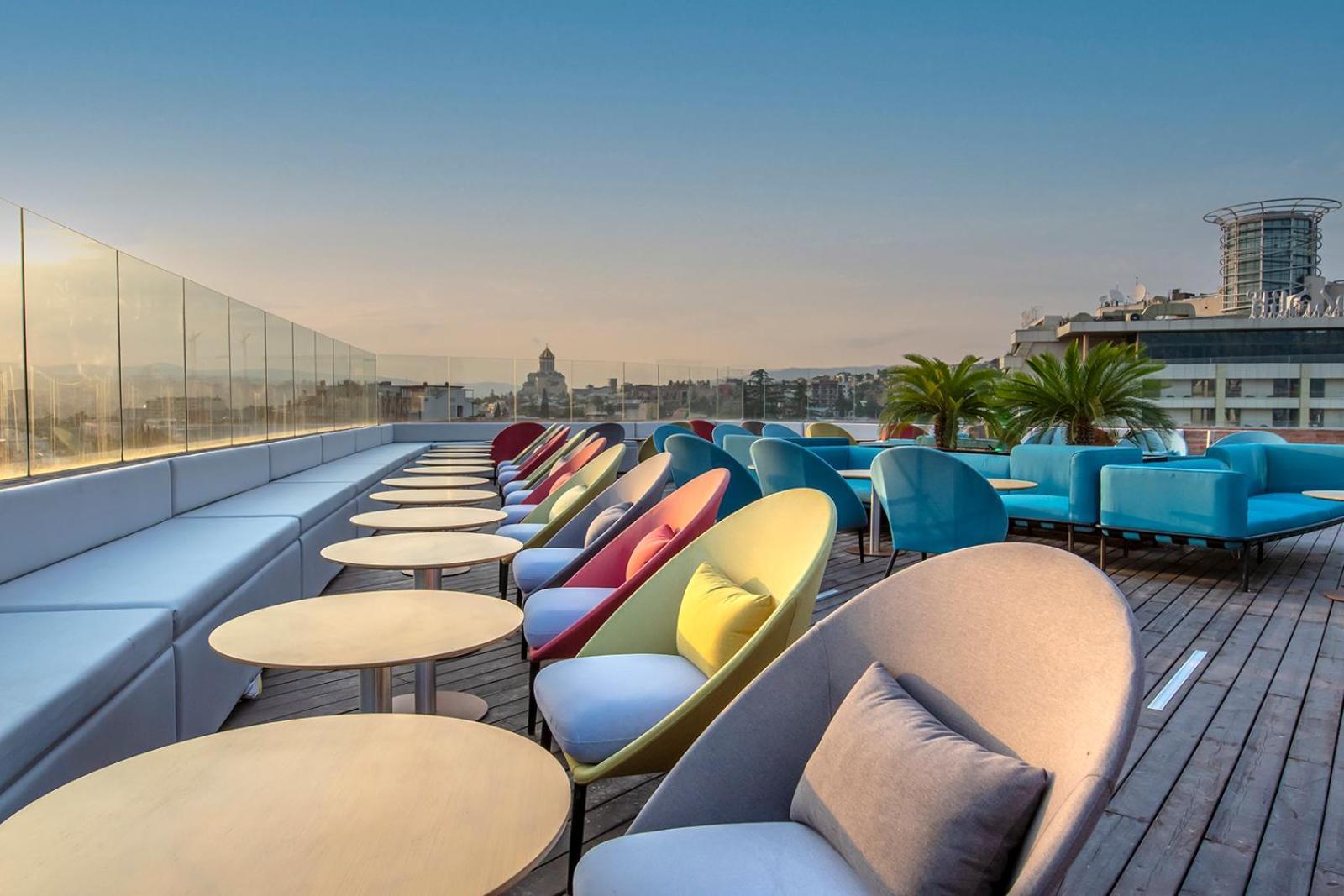 Golden Tulip Design Tbilisi Hotel Ngoại thất bức ảnh